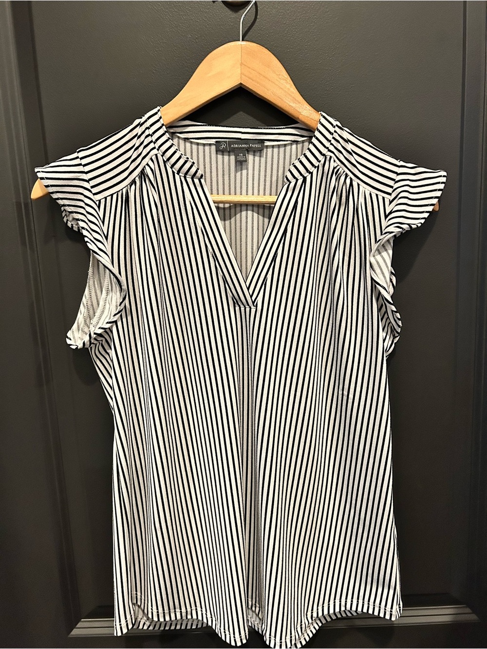 Adrianna Papell Black & White Striped Flutter Sleeve V-Neck Top